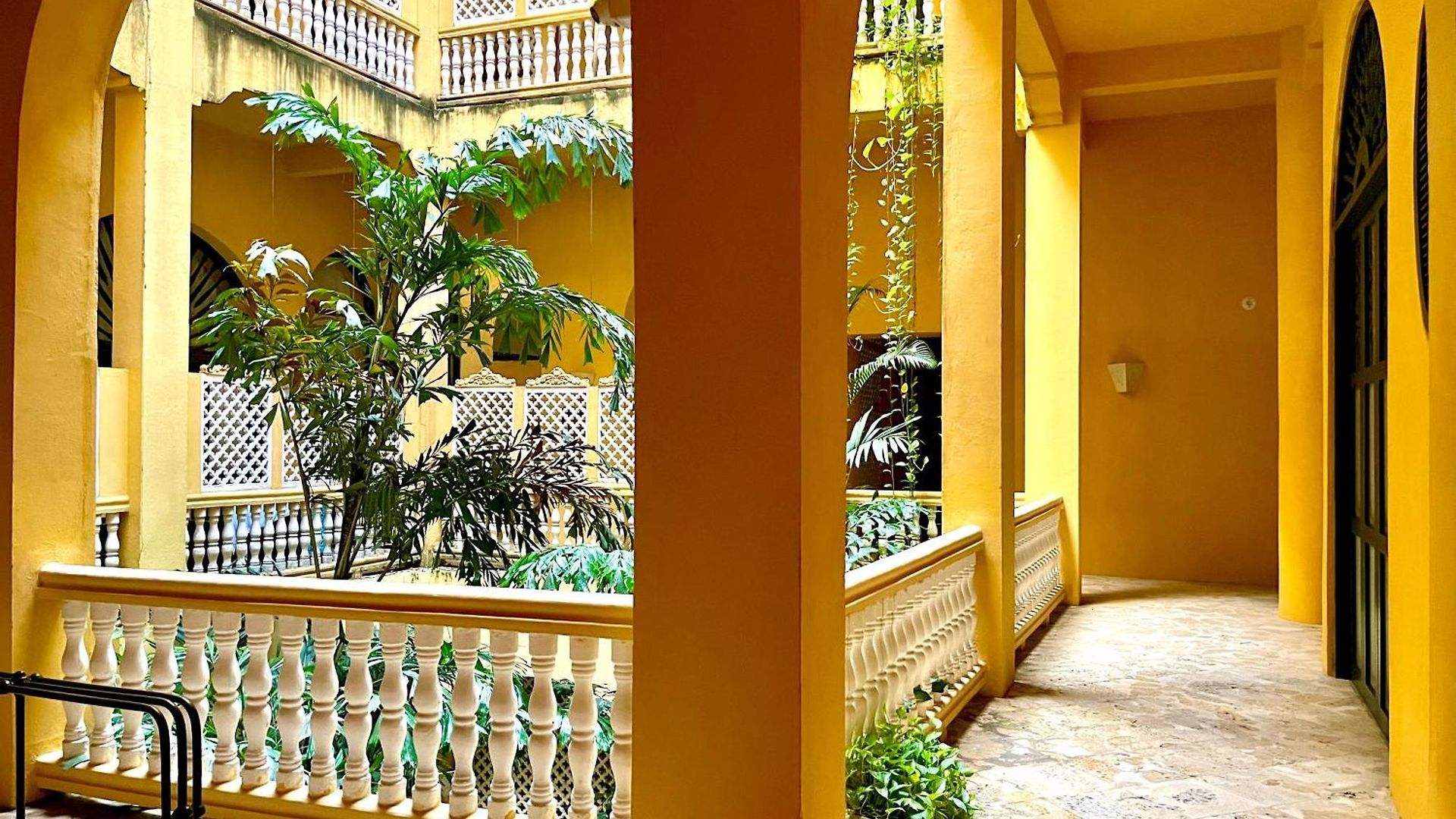 Apartamento By Calamari Homes - El Porvenir 401 Walled *