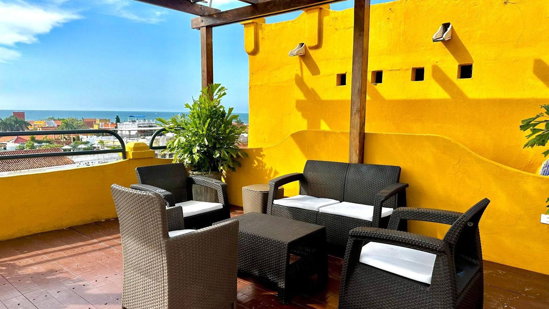 Apartamento By Calamari Homes - El Porvenir 401 Walled