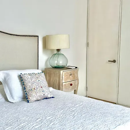By Calamari Homes - El Porvenir 401 Walled