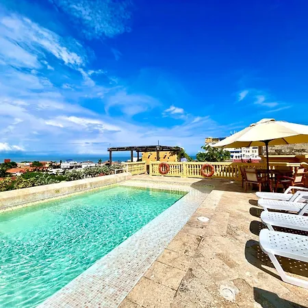 By Calamari Homes - El Porvenir 401 Walled Apartamento