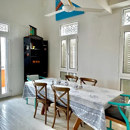 Apartamento By Calamari Homes - El Porvenir 401 Walled *