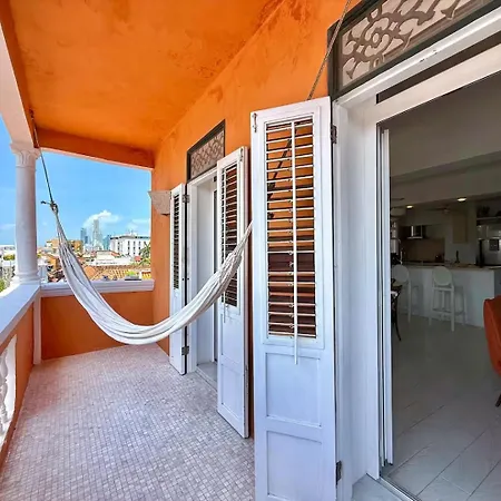 By Calamari Homes - El Porvenir 401 Walled Apartamento